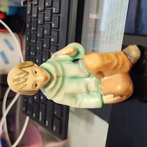 Goebel Hummel Kneeling Sheperd boy